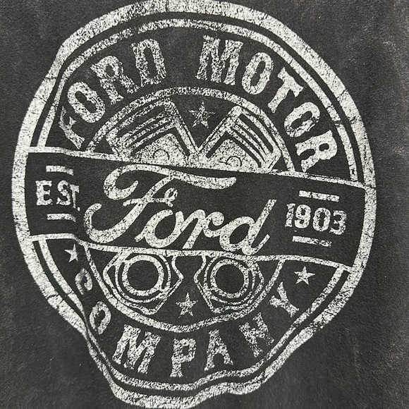 Black T-Shirt - Picture 4 of 6